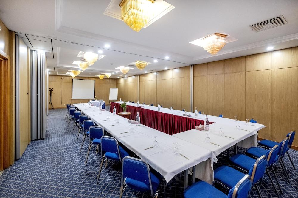 Hotel Ibn Khaldoun Tunus Dış mekan fotoğraf
