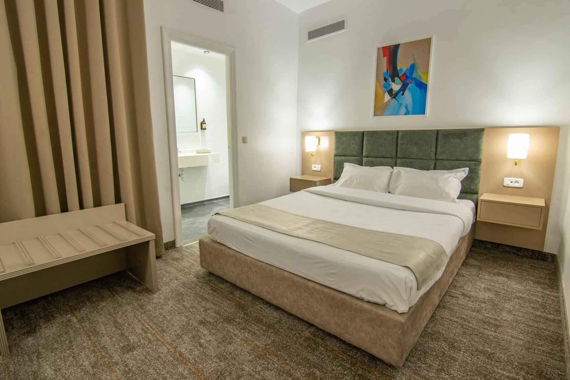 Hotel Ibn Khaldoun Tunus Dış mekan fotoğraf
